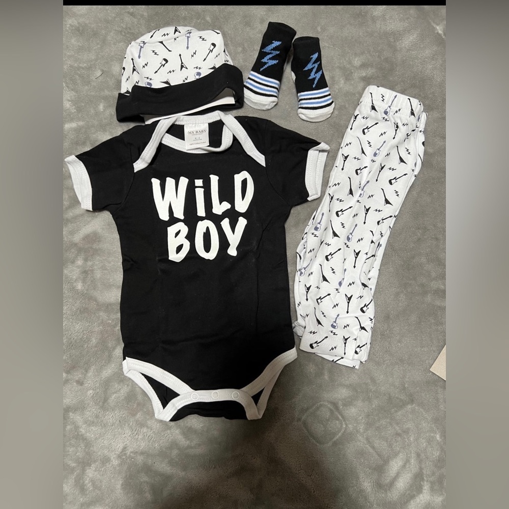 My baby 0-6 months bodysuit with pant